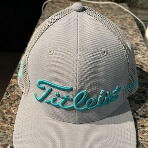 Titleist hat snapback